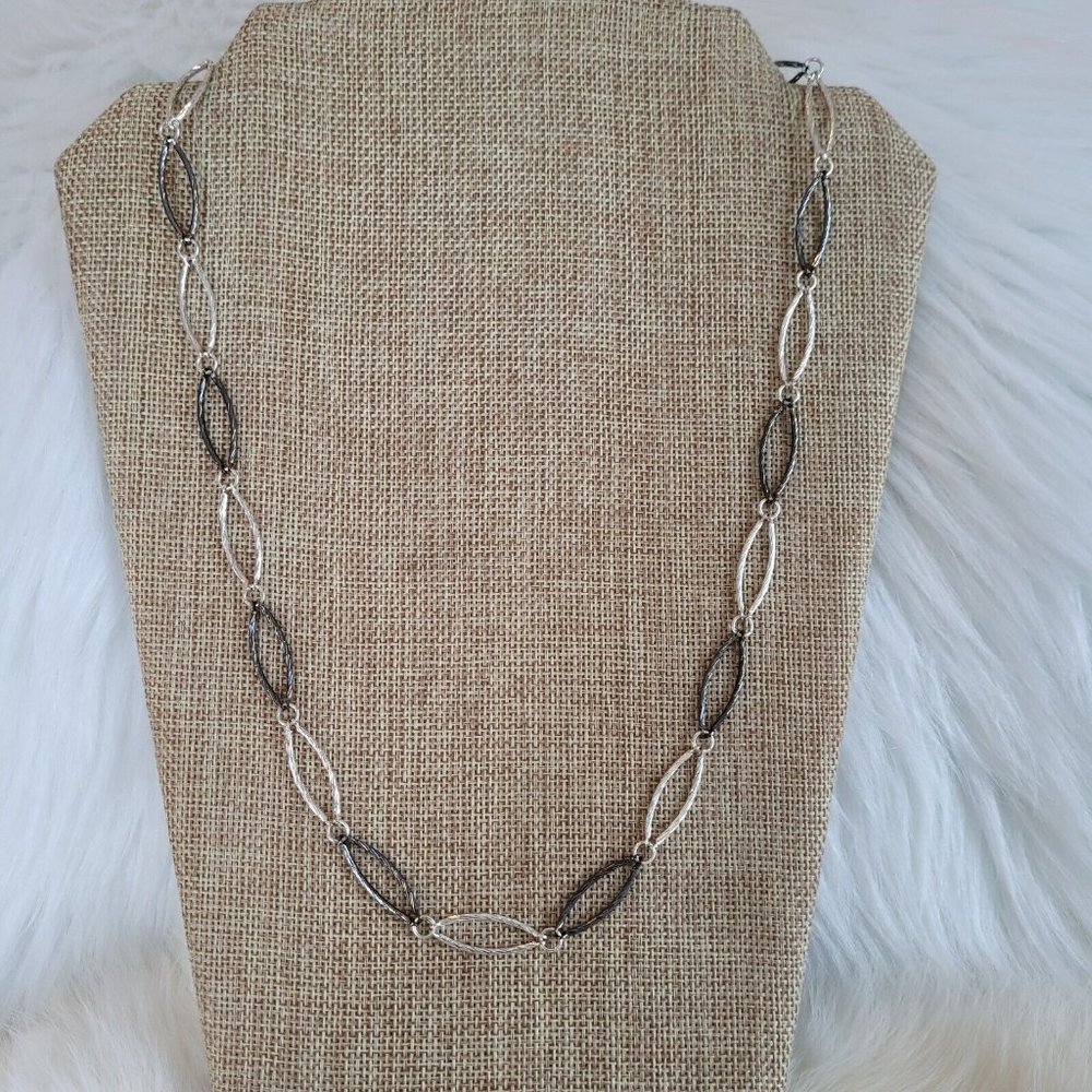 MOdernist Two Tone Silver Tone Gunmetal Tone Necklace 11627‎